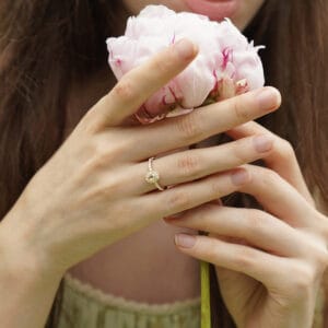 20-Minute Rose-Cut Oval Diamond Ring: 18K Gold