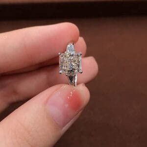 18K White Gold 3-Stone Radiant Diamond Ring