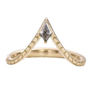 V-Shaped Morganite Ring