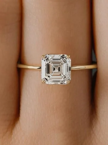 Asscher-Cut Morganite Ring in 18K Gold